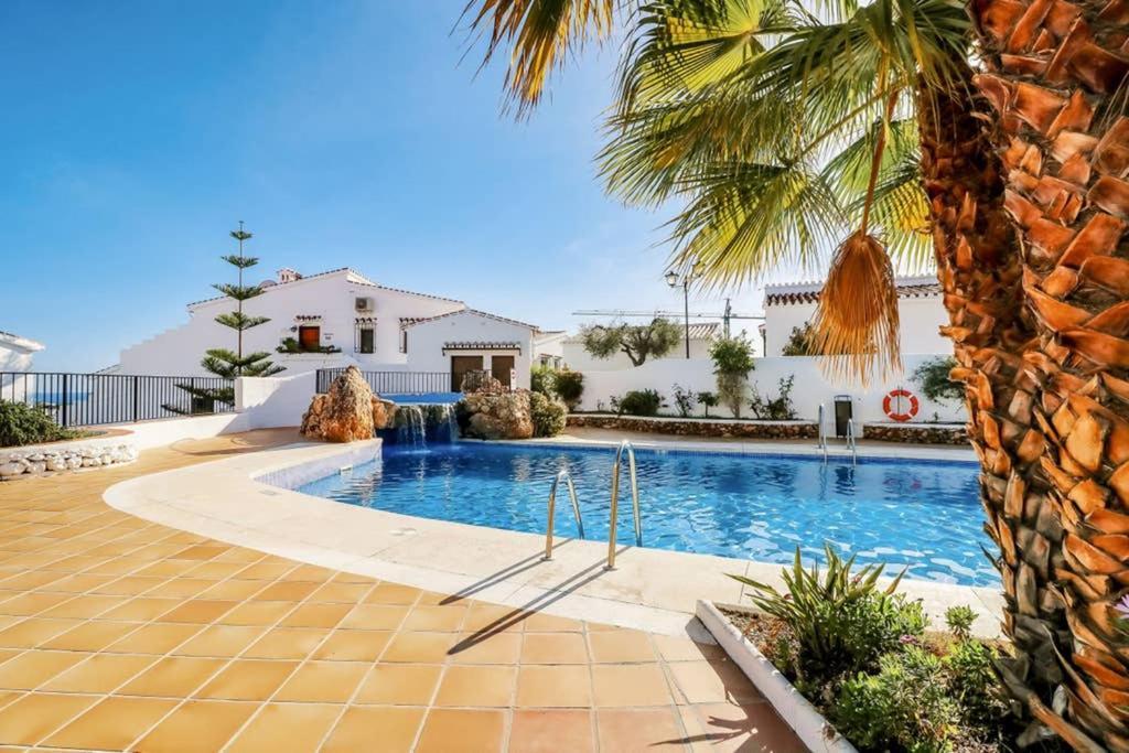 Capistrano Village, 1 Bedroom + Free Wi-Fi Нерха Екстер'єр фото