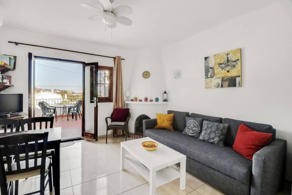 Capistrano Village, 1 Bedroom + Free Wi-Fi Нерха Екстер'єр фото