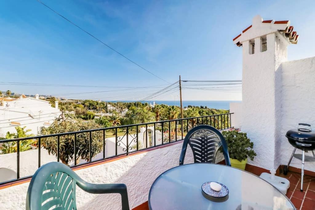 Capistrano Village, 1 Bedroom + Free Wi-Fi Нерха Екстер'єр фото
